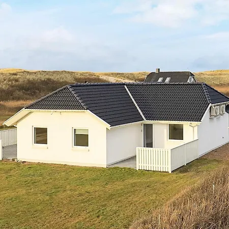 Luxury Retreat By Sea Hébergement de vacances Vrist